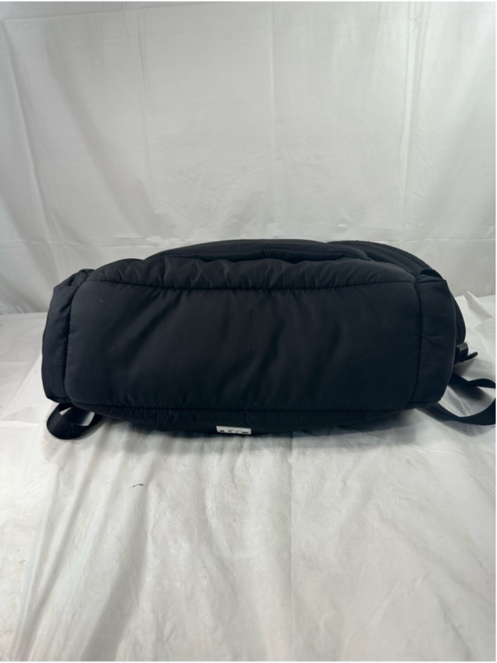 Wilo The Label Black Puffer Drawstring Backpack - Picture 5 of 16